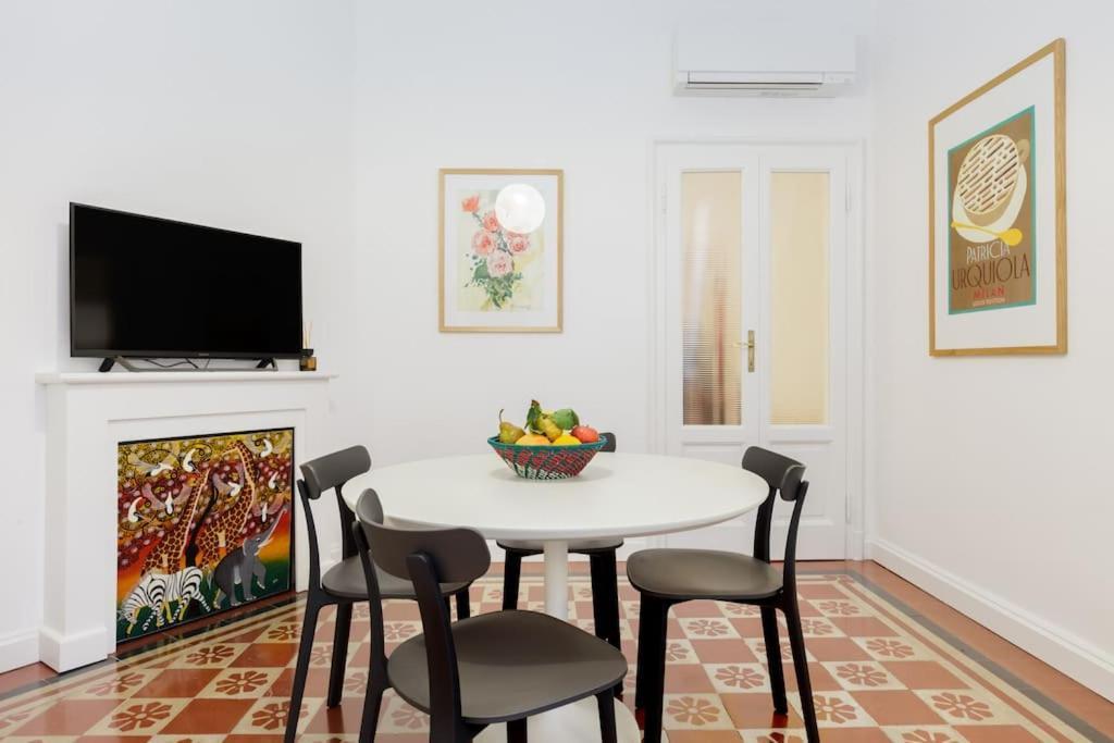 New Design Apartment Milan Bagian luar foto