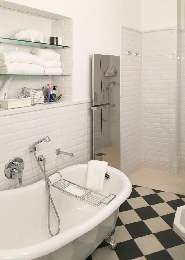 New Design Apartment Milan Bagian luar foto